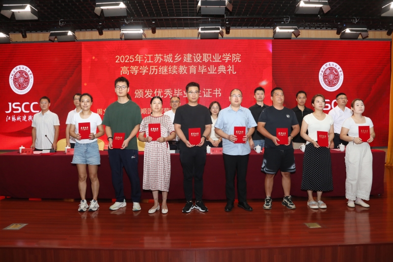 0G9A8833(1).jpg 0G9A8833(1).jpg