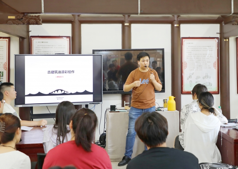 肖丙柯 - 副本.jpg 肖丙柯 - 副本.jpg