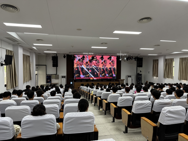 艺术学院.jpg 艺术学院.jpg